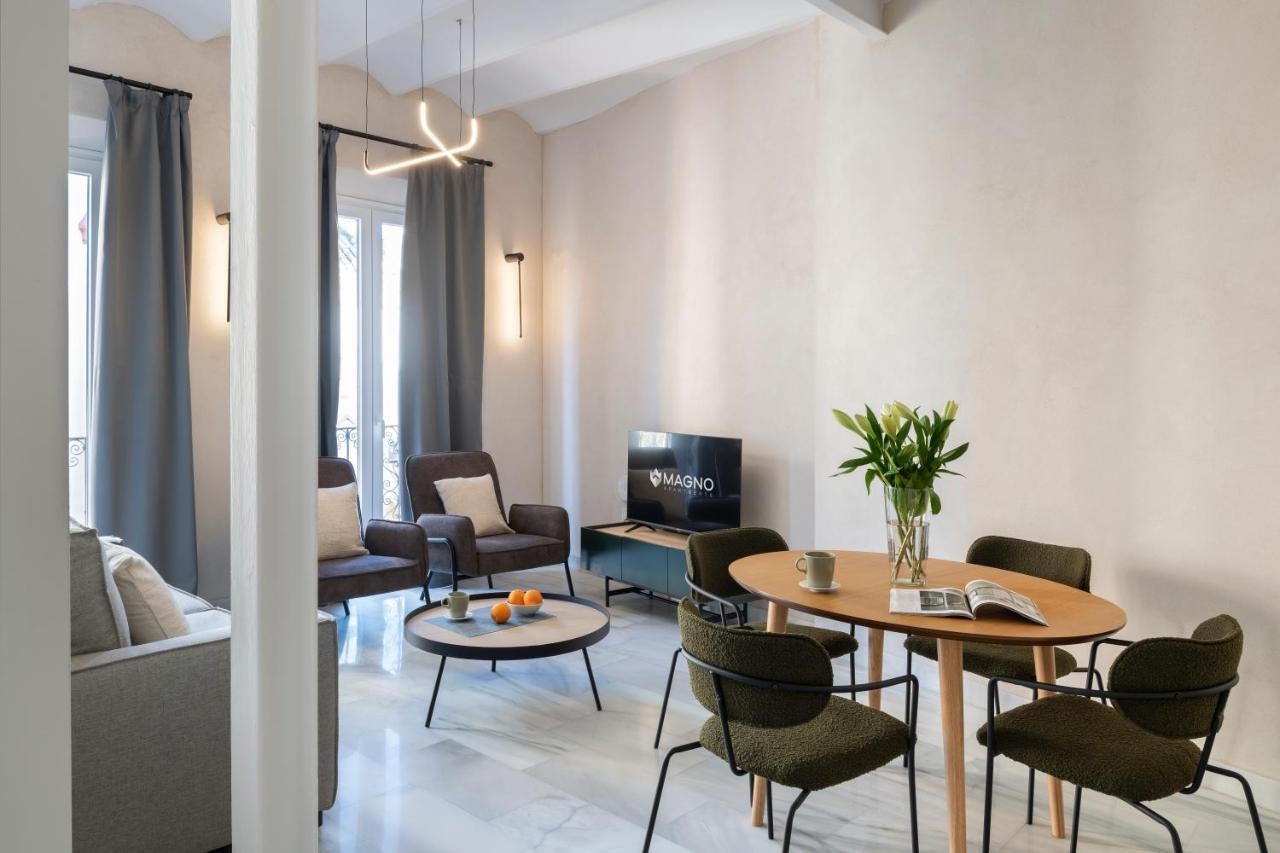 Magno Apartments San Gil - Shared Jacuzzi Sevilha Exterior foto